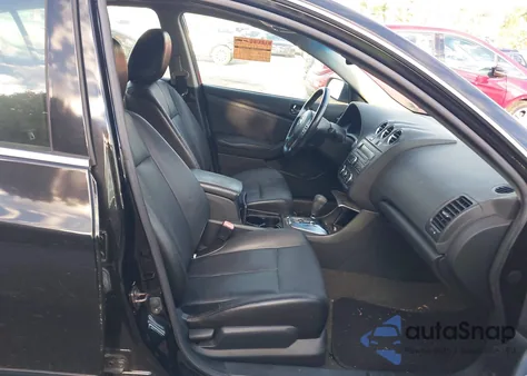 2010 Nissan Altima 2.5 S z USA, uszkodzony, nr VIN 1N4AL2AP9AN513096